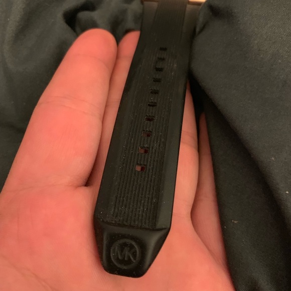 Michael Kors Watch - Picture 8 of 8